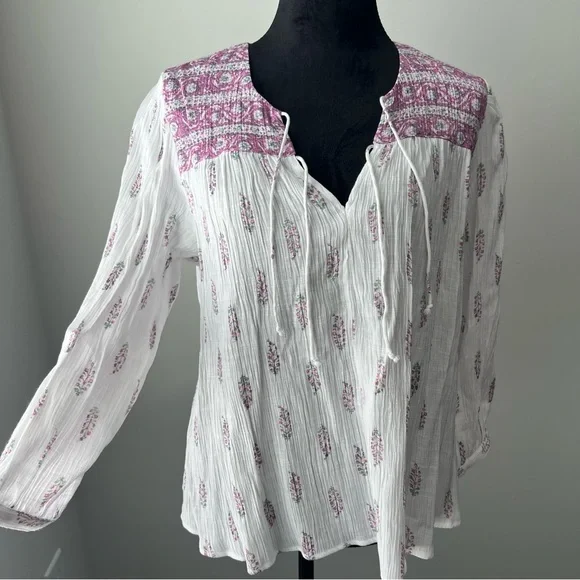 Wonderly White and Pink Patterned Blouse - XL - Picture 2 of 8